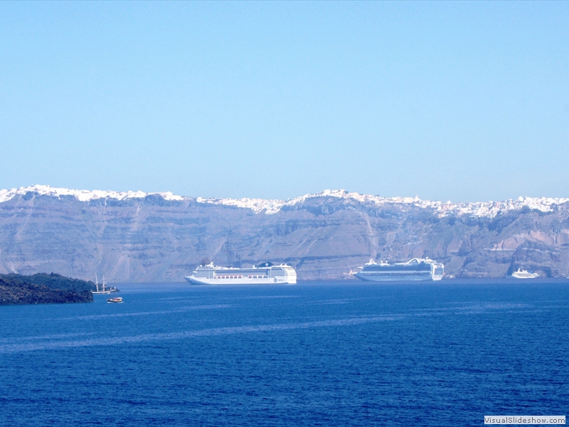 Approaching Santorini